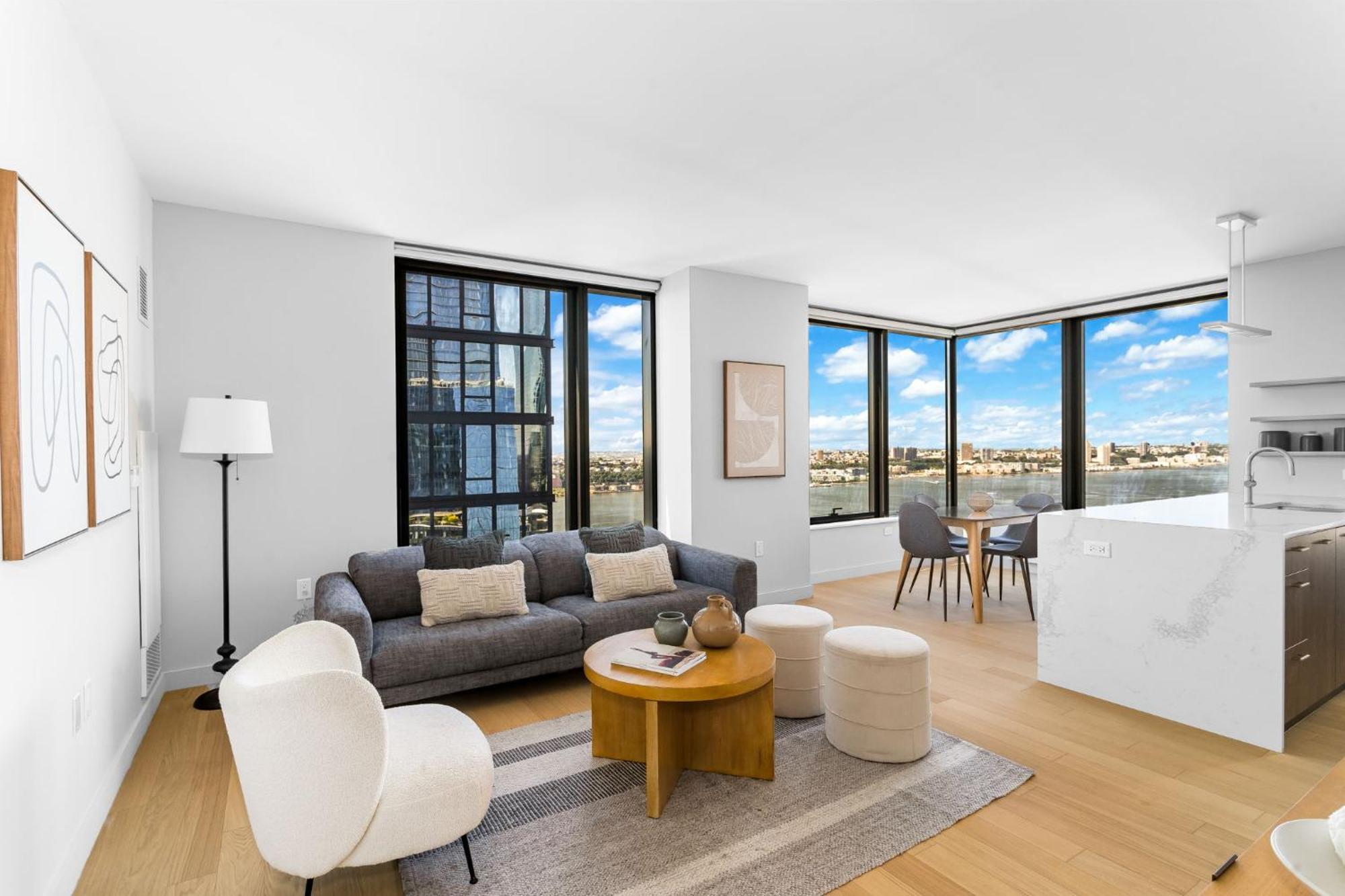Modern Stylish 2Br 2Ba Apartment In Hudson Yard نيو يورك المظهر الخارجي الصورة