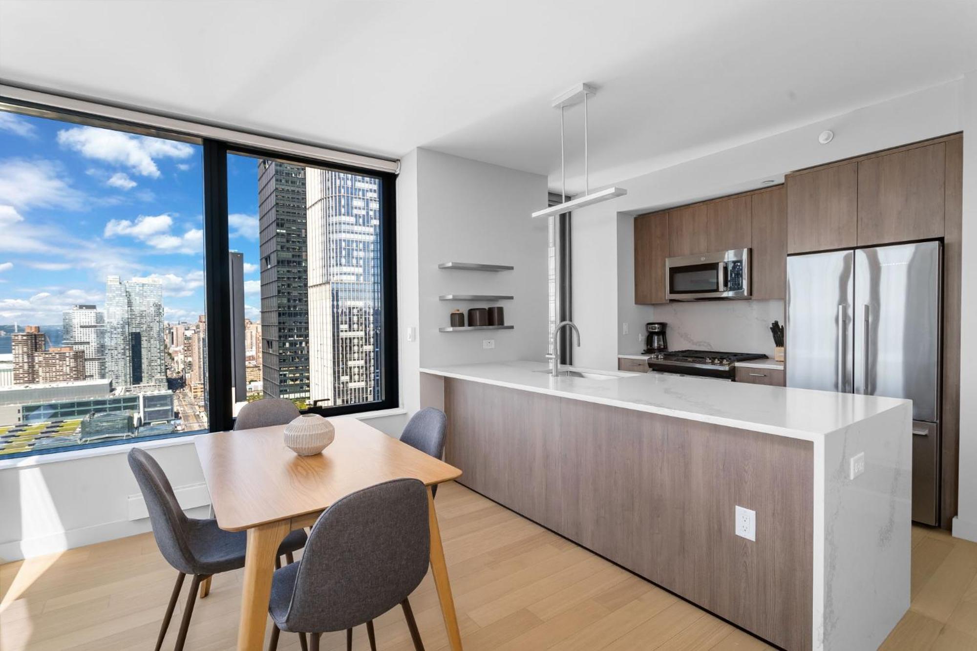 Modern Stylish 2Br 2Ba Apartment In Hudson Yard نيو يورك المظهر الخارجي الصورة