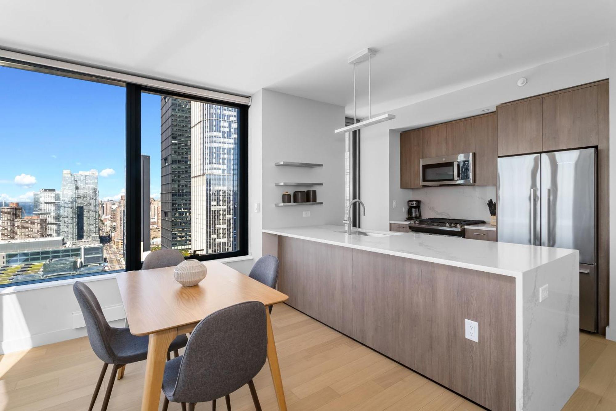 Modern Stylish 2Br 2Ba Apartment In Hudson Yard نيو يورك المظهر الخارجي الصورة